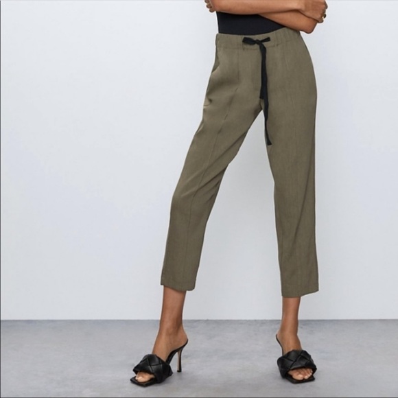 Aritzia babaton linen pant MEDIUM - Picture 3 of 8